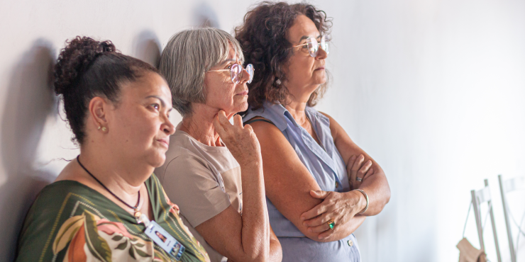 “Vozes da Experiência: Mulheres que Inspiram” 